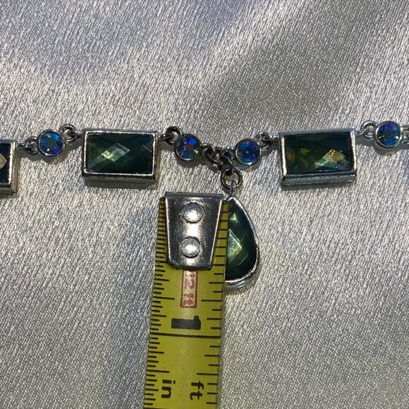 A•LINE Amy Kaplan Green Glass Statement Necklace - Picture 6 of 9